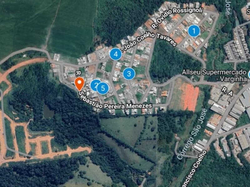 Foto 4 de 6: Casa em leilão em Varginha - MG, bairro Alta Villa — Casa - Varginha - MG