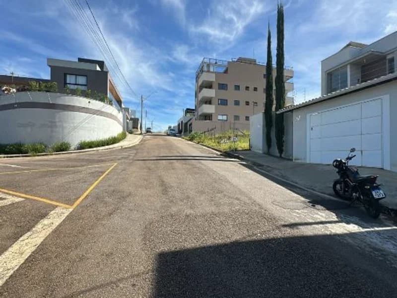 Foto 5 de 6: Casa em leilão em Varginha - MG, bairro Alta Villa — Casa - Varginha - MG
