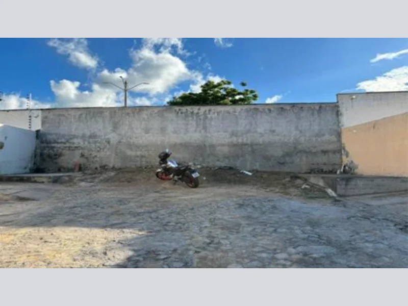 Foto 9 de 12: Casa em leilão em Solonópole - CE, bairro Simeão Machado — Casa - Solonópole - CE