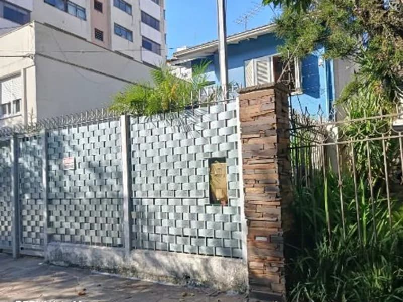 Foto 6 de 9: Casa em leilão em Porto Alegre - RS, bairro Higienópolis — Casa - Porto Alegre - RS