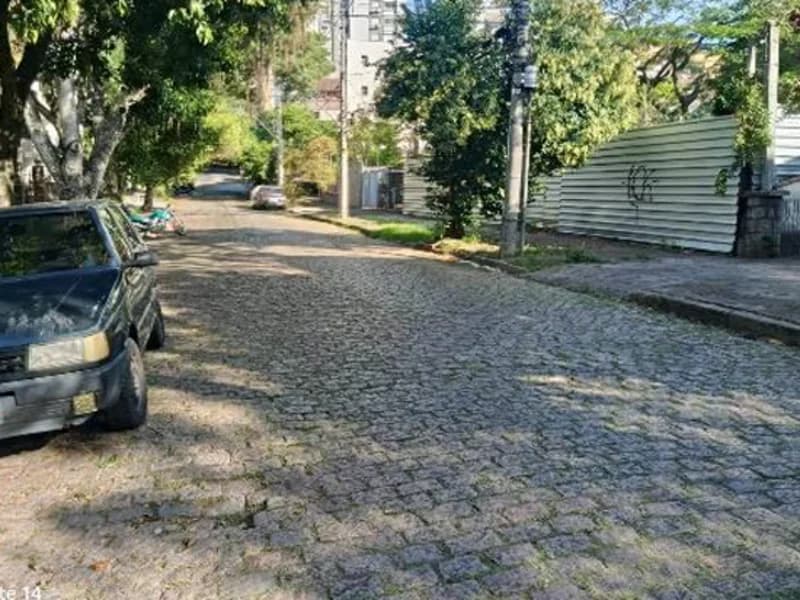 Foto 9 de 9: Casa em leilão em Porto Alegre - RS, bairro Higienópolis — Casa - Porto Alegre - RS