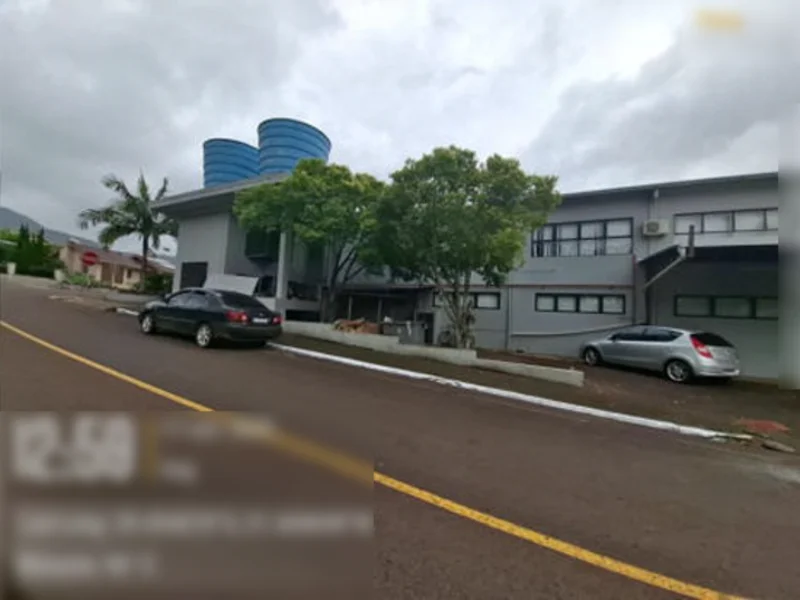 Foto 34 de 51: Comercial em leilão em Poço Das Antas - RS, bairro Centro — Prédio - Poço Das Antas - RS