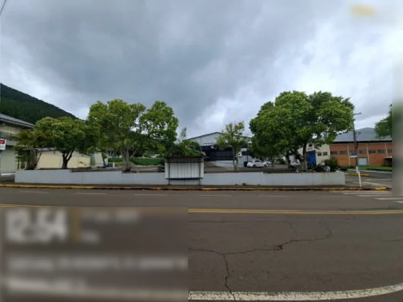Foto 21 de 51: Comercial em leilão em Poço Das Antas - RS, bairro Centro — Prédio - Poço Das Antas - RS