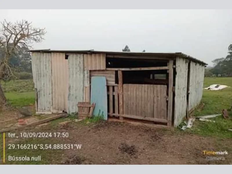 Foto 1 de 8: Terreno em leilão em Santiago - RS, bairro Guabiroba — Terreno - Santiago - RS