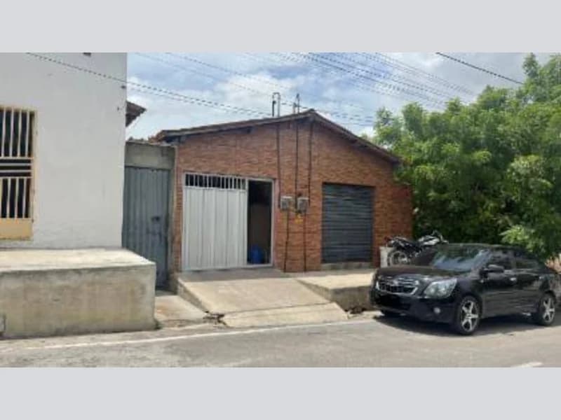 Foto 7 de 8: Casa em leilão em Jaguaretama - CE, bairro Padre Sebastiao Marleno — Casa - Jaguaretama - CE