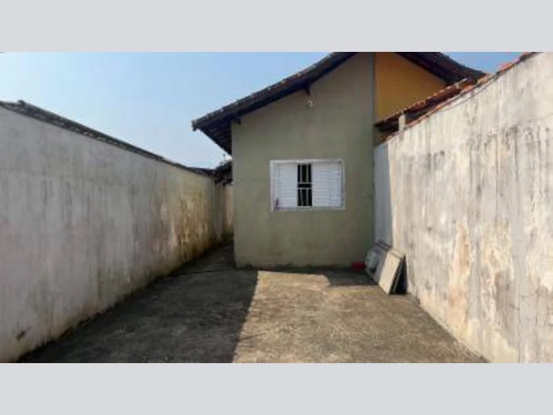 Foto 6 de 12: Casa em leilão em Mongaguá - SP, bairro Vila Atlântica — Casa - Mongaguá - SP