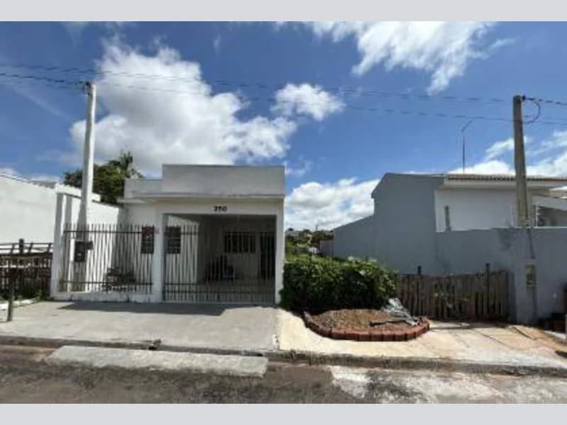Foto 1 de 4: Casa em leilão em Junqueirópolis - SP, bairro Centro — Casa - Junqueirópolis - SP