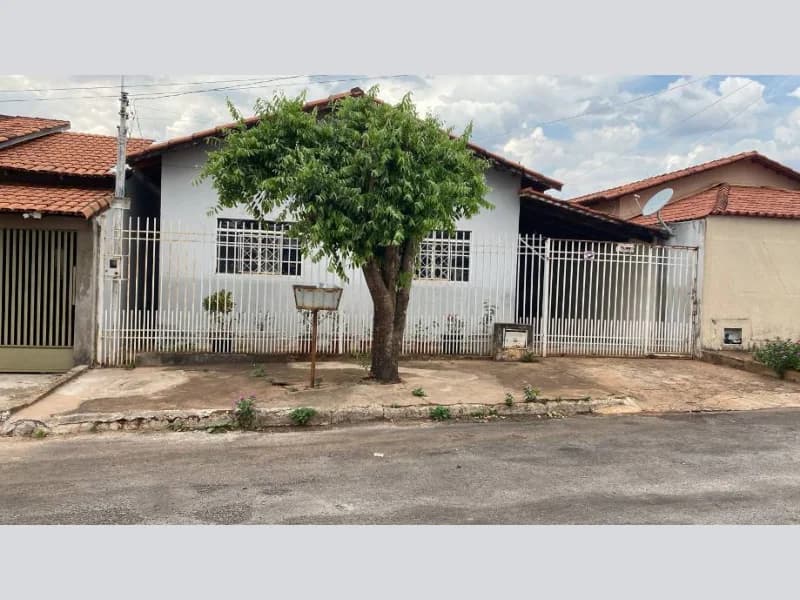 Foto 29 de 31: Casa em leilão em Iporá - GO, bairro São José — Casa - Iporá - GO