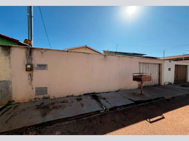 Foto 1 de 6: Casa em leilão em Indiara - GO — Casa - Indiara - GO