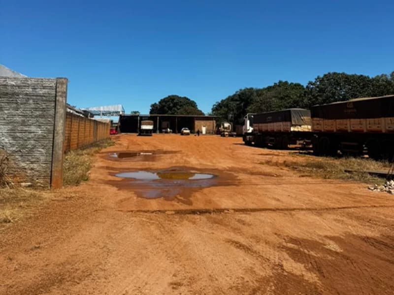 Foto 6 de 6: Comercial em leilão em Querência - MT, bairro Setor Industrial Ii — Prédio - Querência - MT