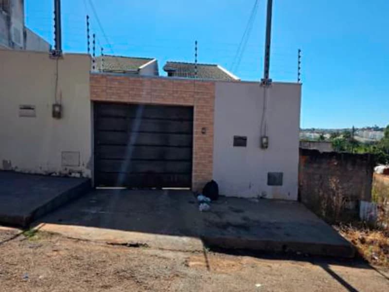 Foto 2 de 10: Casa em leilão em Anápolis - GO, bairro Loteamento Jardim Bom Clima — Casa - Anápolis - GO