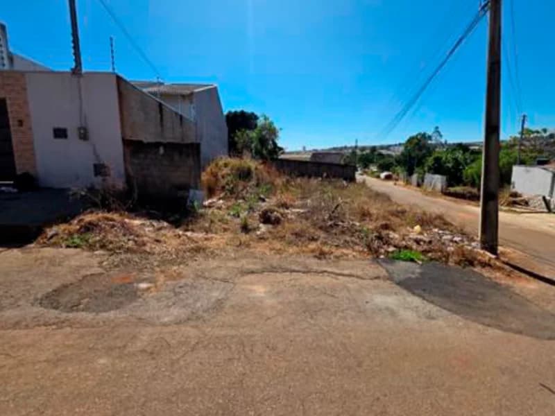 Foto 8 de 10: Casa em leilão em Anápolis - GO, bairro Loteamento Jardim Bom Clima — Casa - Anápolis - GO