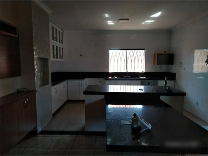 Foto 30 de 71: Casa em leilão em Dourados - MS, bairro Vila Planalto — Casa - Dourados - MS