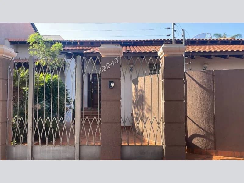 Foto 68 de 71: Casa em leilão em Dourados - MS, bairro Vila Planalto — Casa - Dourados - MS