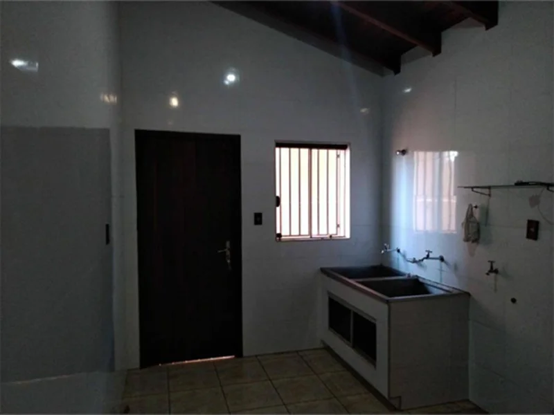 Foto 12 de 71: Casa em leilão em Dourados - MS, bairro Vila Planalto — Casa - Dourados - MS