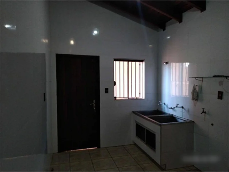 Foto 26 de 71: Casa em leilão em Dourados - MS, bairro Vila Planalto — Casa - Dourados - MS