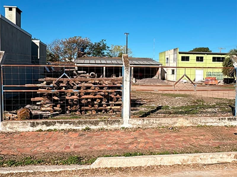 Foto 1 de 2: Terreno em leilão em Itaqui - RS, bairro Doutor Ayub — Terreno - Itaqui - RS