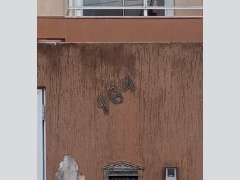 Foto 1 de 9: Casa em leilão em Macaé - RJ, bairro Verdes Mares — Casa - Macaé - RJ