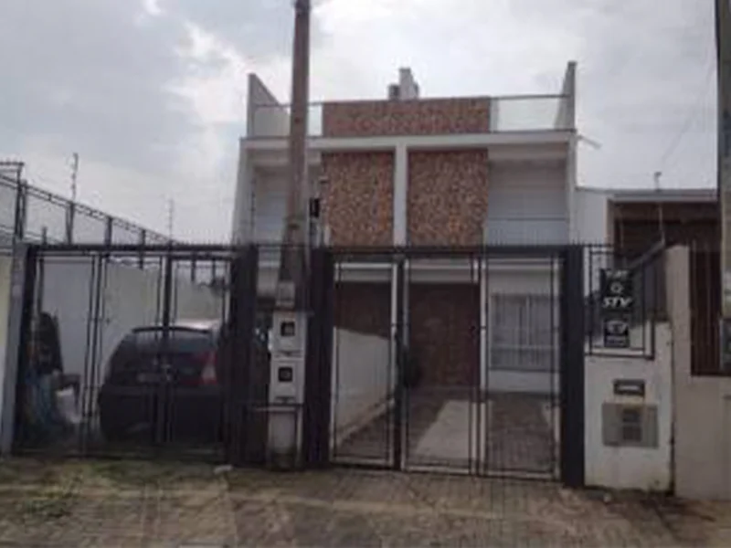 Foto 1 de 27: Casa em leilão em Canoas - RS, bairro Brigadeira — Casa - Canoas - RS