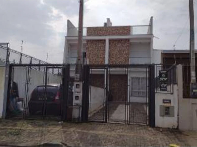 Foto 2 de 27: Casa em leilão em Canoas - RS, bairro Brigadeira — Casa - Canoas - RS