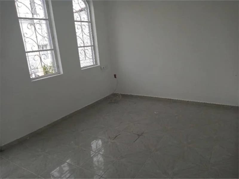 Foto 7 de 27: Casa em leilão em Lorena - SP, bairro Parque das Rodovias — Casa - Lorena - SP