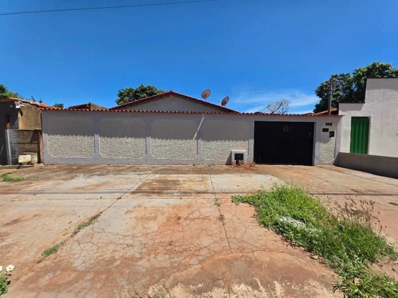 Foto 2 de 18: Casa em leilão em Trindade - GO, bairro Palmares — Casa - Trindade - GO