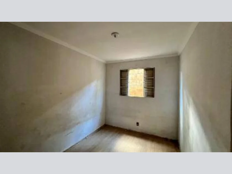 Foto 6 de 15: Apartamento em leilão em Birigui - SP, bairro Quemil — Apartamento - Birigui - SP