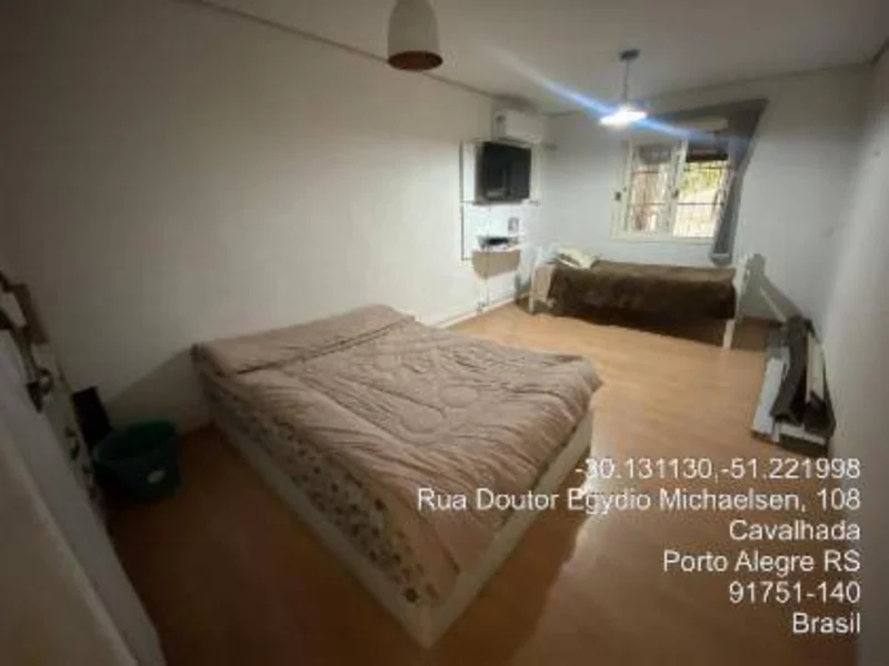 Foto 2 de 21: Casa em leilão em Porto Alegre - RS, bairro Loteamento Fortuna — Casa - Porto Alegre - RS