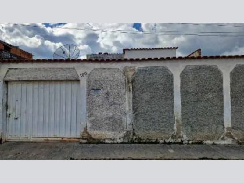 Foto 6 de 13: Casa em leilão em Cachoeira Paulista - SP, bairro Vila Carmem — Casa - Cachoeira Paulista - SP
