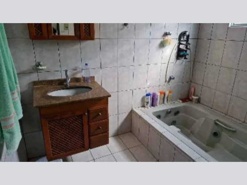 Foto 13 de 13: Casa em leilão em Cachoeira Paulista - SP, bairro Vila Carmem — Casa - Cachoeira Paulista - SP