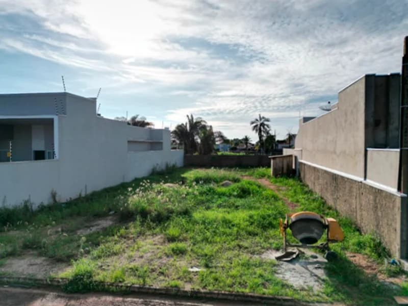 Foto 2 de 3: Terreno em leilão em Juína - MT, bairro Jardim Três Américas — Terreno - Juína - MT