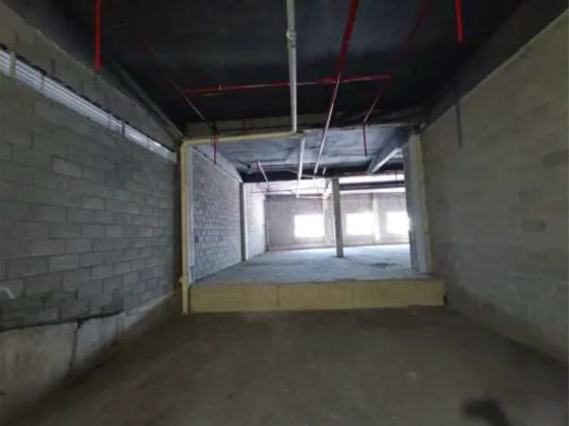 Foto 3 de 10: Comercial em leilão em Nova Iguaçu - RJ, bairro Centro — Loja - Nova Iguaçu - RJ