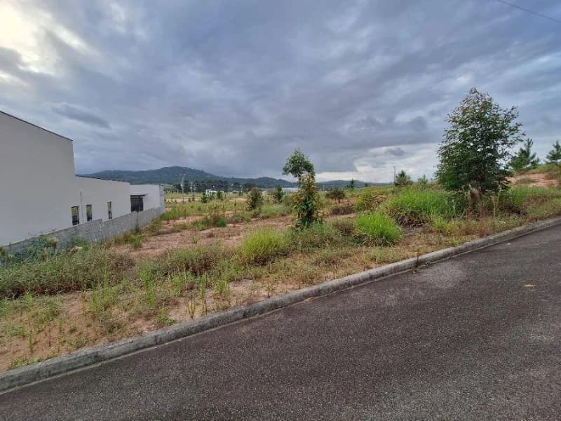 Foto 4 de 4: Terreno em leilão em Governador Celso Ramos - SC, bairro Areias de Baixo — Loteamento - Governador Celso Ramos - SC