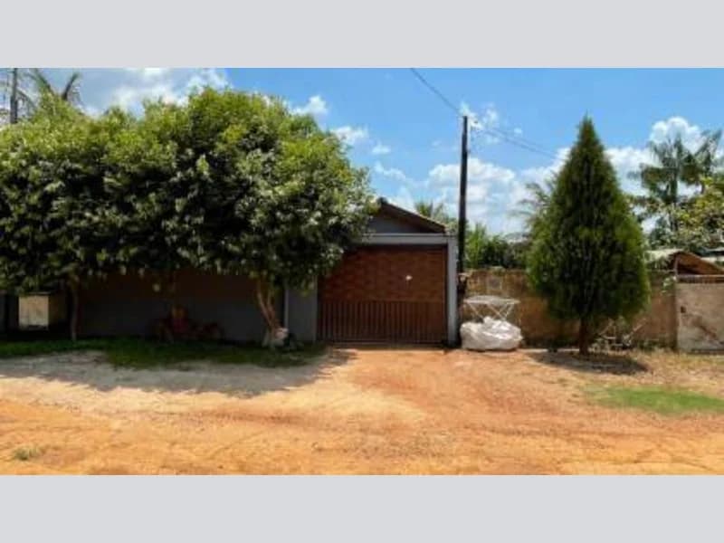 Foto 1 de 15: Casa em leilão em Peixoto De Azevedo - MT, bairro Eixo Sul — Casa - Peixoto de Azevedo - MT