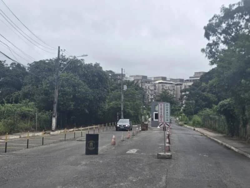 Apartamento em leilão em Lauro De Freitas - BA — Apartamento - Lauro de Freitas - BA