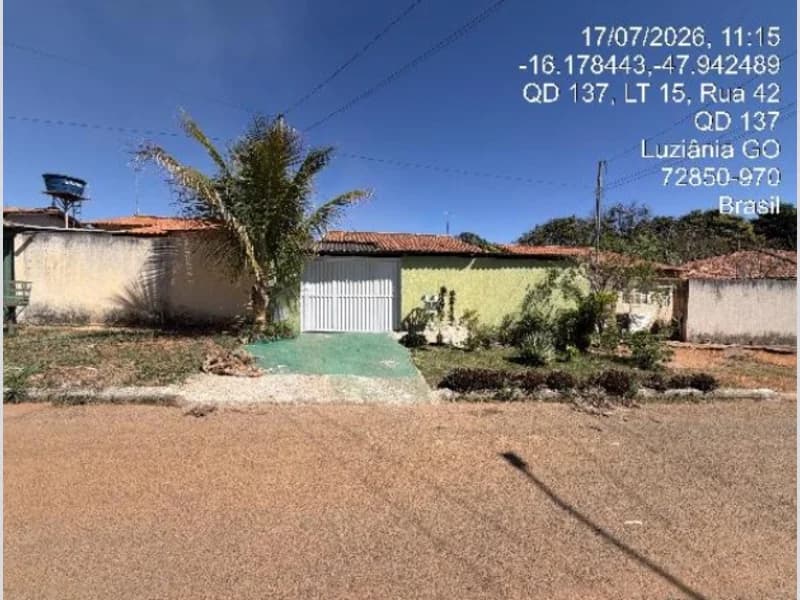 Casa em leilão em Luziânia - GO, bairro Parque Estrela Dalva Ix — Casa - Luziânia - GO