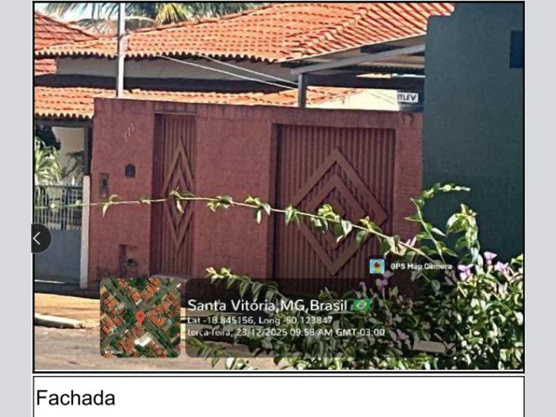 Casa em leilão em Santa Vitória - MG, bairro Centro — Casa - Santa Vitória - MG