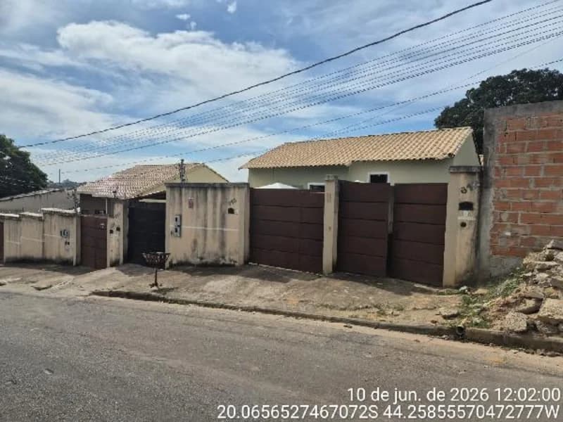 Casa em leilão em São Joaquim De Bicas - MG — Casa - São Joaquim de Bicas - MG