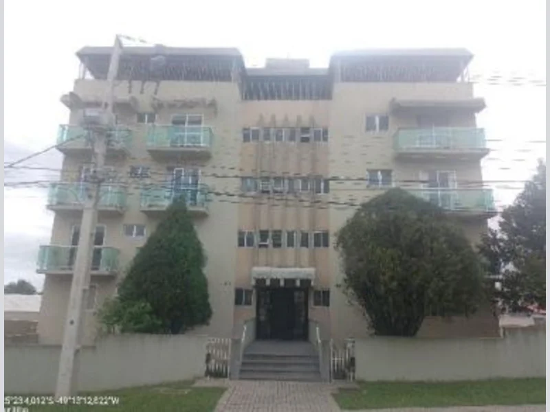 Apartamento em leilão em Curitiba - PR — Apartamento - Curitiba - PR
