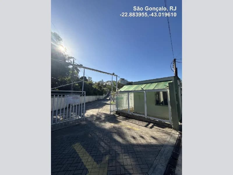 Apartamento em leilão em São Gonçalo - RJ — Apartamento - São Gonçalo - RJ