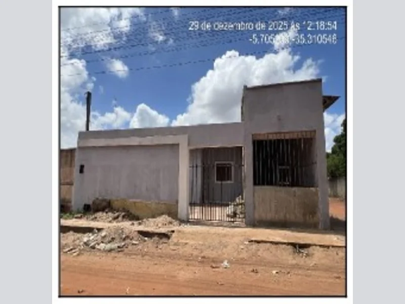 Casa em leilão em Extremoz - RN — Casa - Extremoz - RN