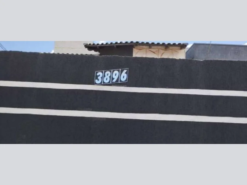 Foto 1 de 4: Casa em leilão em Rolim De Moura - RO, bairro Centro — Casa - Rolim de Moura - RO