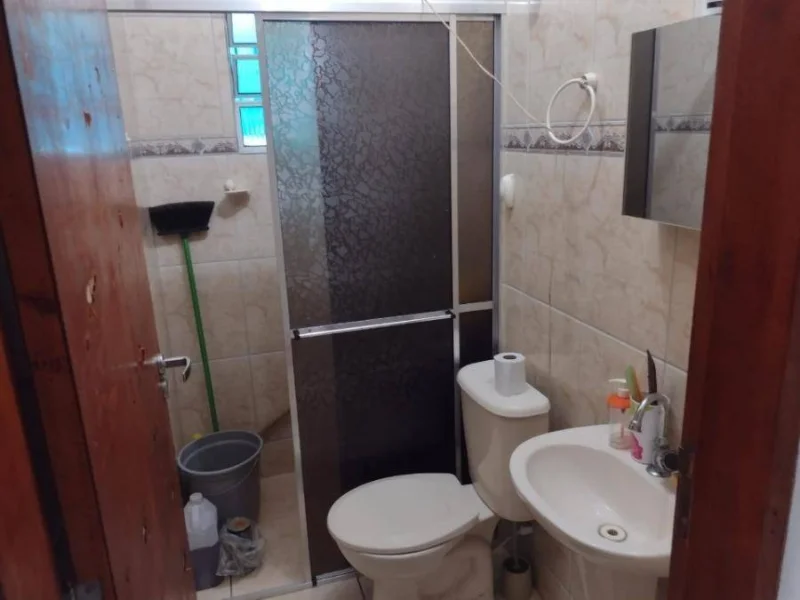 Foto 6 de 10: Casa em leilão em Mongaguá - SP, bairro Balneario Cascais — Casa - Mongaguá - SP