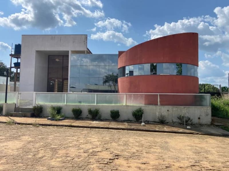 Foto 60 de 62: Casa em leilão em Colniza - MT, bairro Garça Ii — Casa - Colniza - MT