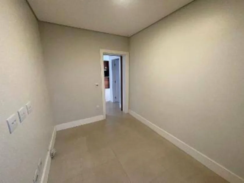 Foto 1 de 16: Casa em leilão em Marília - SP, bairro Parque das Esmeraldas — Casa - Marília - SP