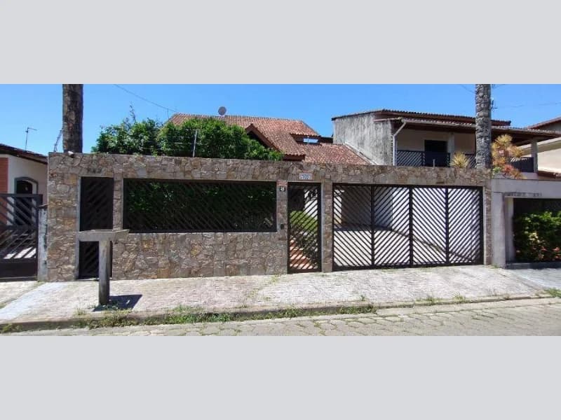 Foto 8 de 39: Casa em leilão em Peruíbe - SP, bairro Balneario Stella Maris — Casa - Peruíbe - SP