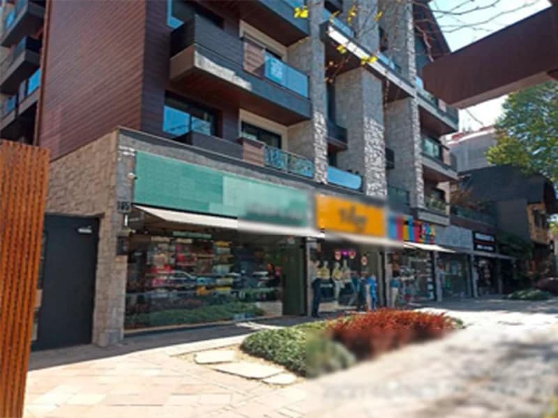 Foto 4 de 11: Vaga de Garagem em leilão em Canela - RS, bairro Centro — Loja - Canela - RS