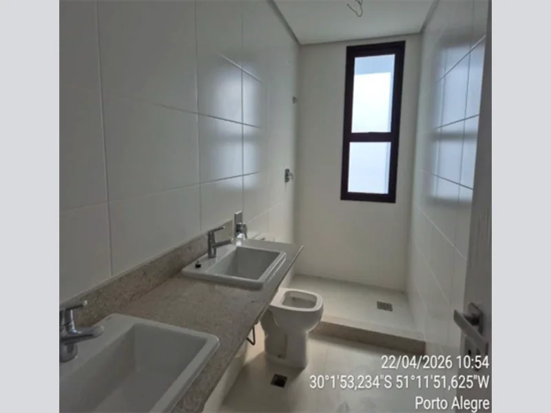 Foto 12 de 15: Apartamento em leilão em Porto Alegre - RS, bairro Rio Branco — Apartamento - Porto Alegre - RS