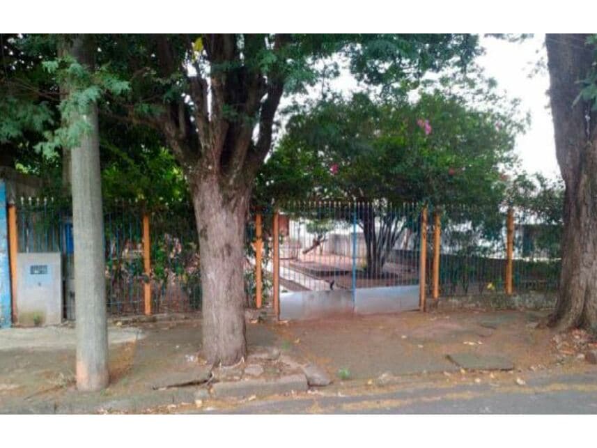 Casa em leilão em Campinas - SP — Casa à venda em leilão