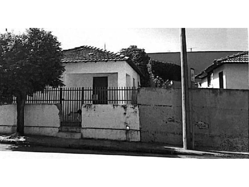 Casa em leilão em Urupês - SP — Casa à venda em leilão